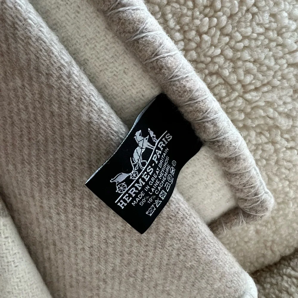 Hermès Brand New Avalon Vibration Throw Blanket - Picture 6 of 6